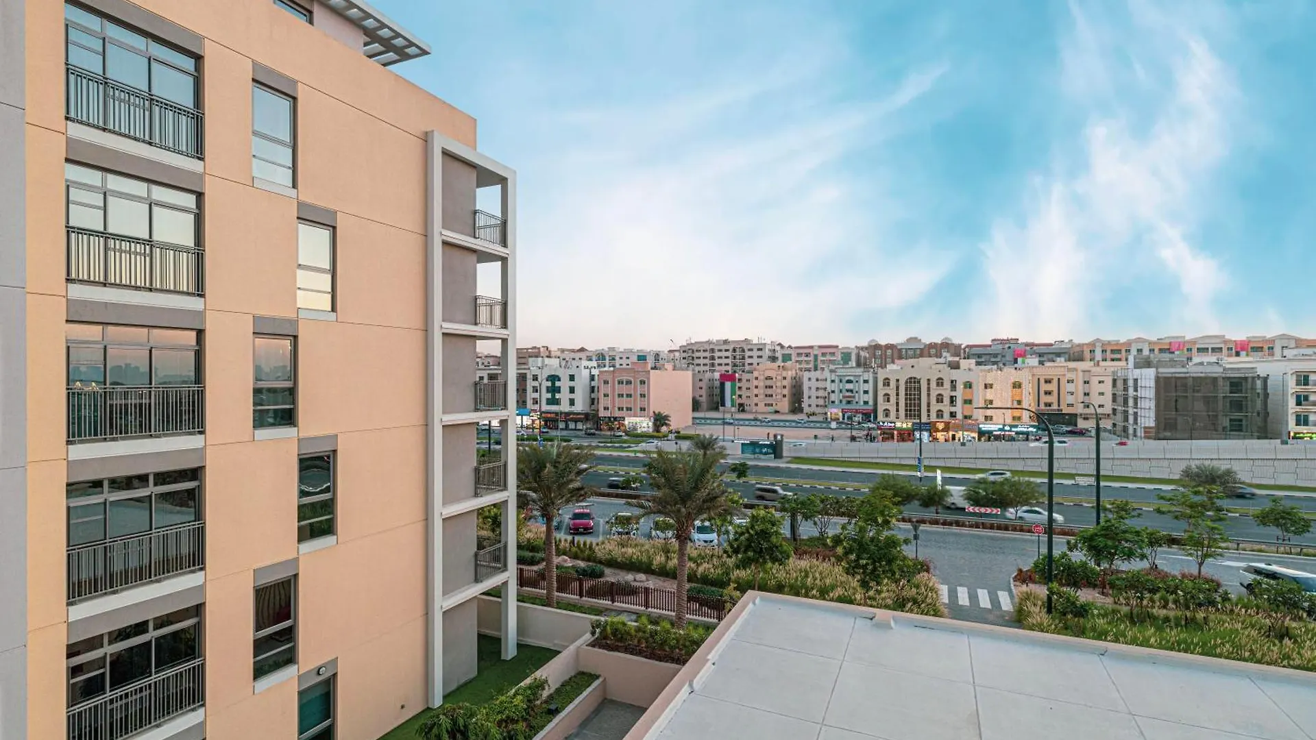 1Br Forest Blues By Blue Cloud Holidays Sharjah 0*,  United Arab Emirates