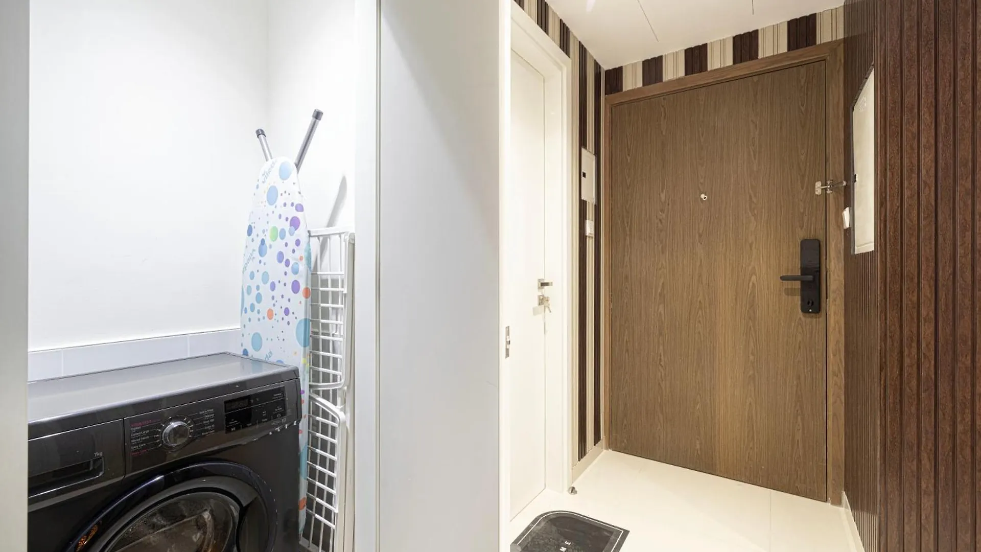 1Br Forest Blues By Blue Cloud Holidays Sharjah Apartment